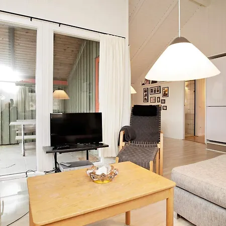 別荘 Modern House - By Traum *