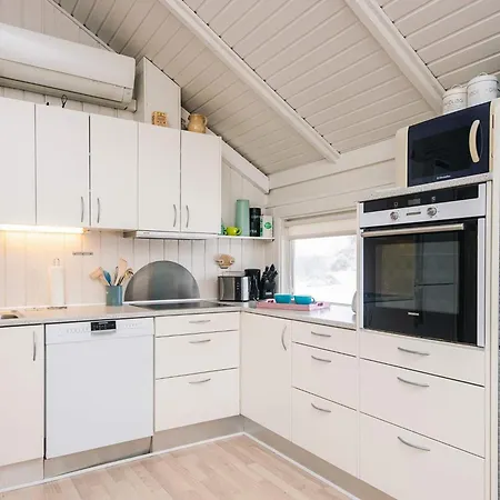 4 Star Holiday Home In Vejers Strand Дом отдыха *